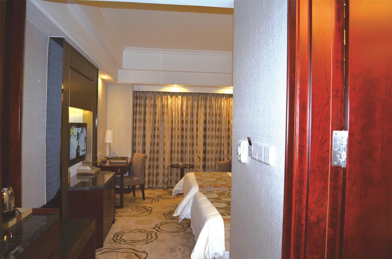 Manhatton Hotel 珠海 エクステリア 写真